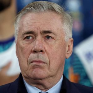 e13557b7-2e99-49ec-8083-c29880ec610f